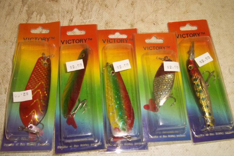 lot 95 image: 5 Assorted lures