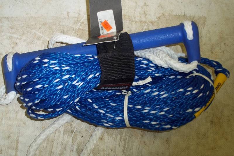 lot 103 image: Ski Rope