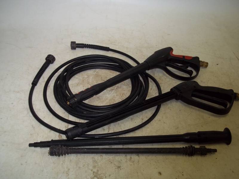 lot 108 image: Power washer hose & nozzles