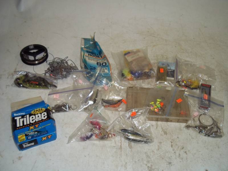 lot 115 image: Fishing supplies and tackle