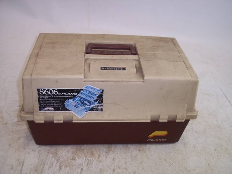 lot 124 image: Tackle Box