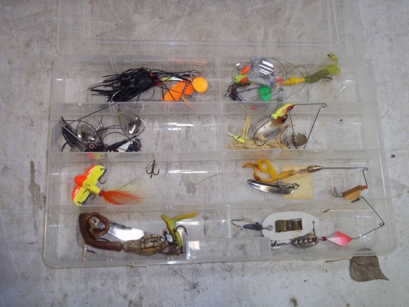 lot 150 image: Tackle Box with Fishing Lures
