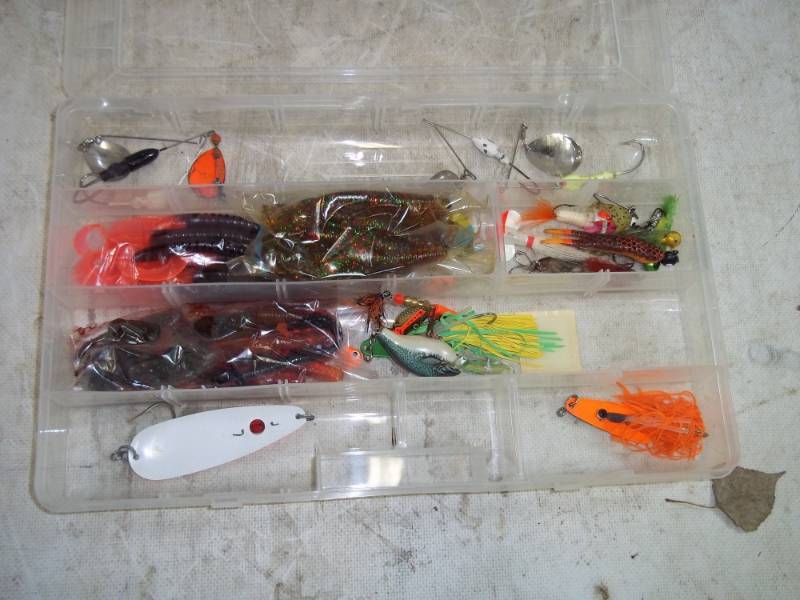 lot 151 image: Tackle Box with Fishing Lures