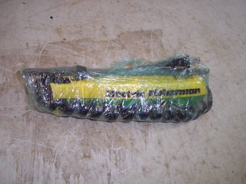 lot 167 image: Electric Knife