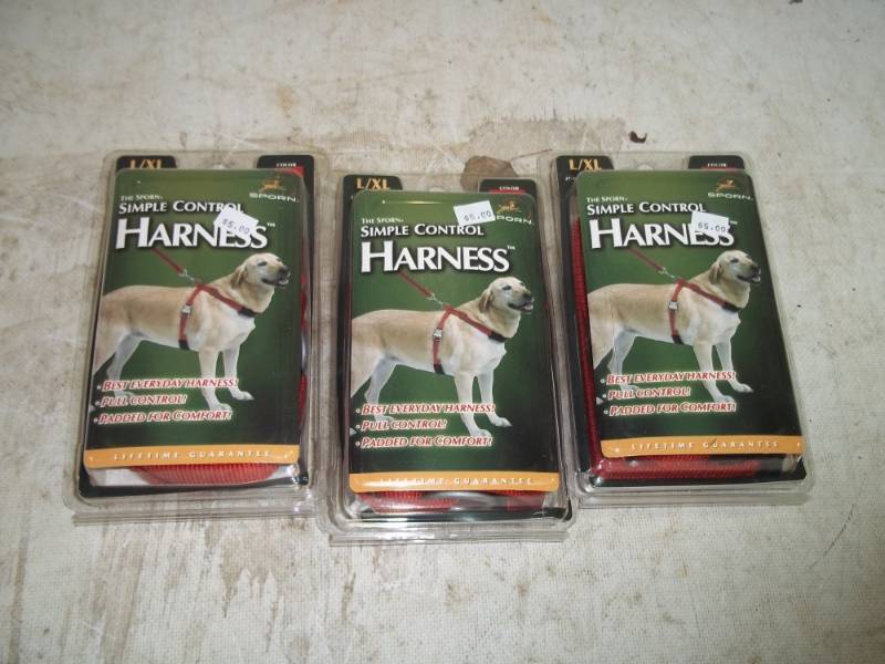 lot 187 image: 3 L  XL Dog Harness