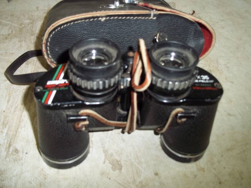 lot 192 image: Binoculars