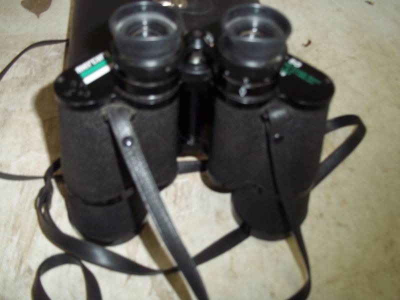 lot 193 image: Binoculars