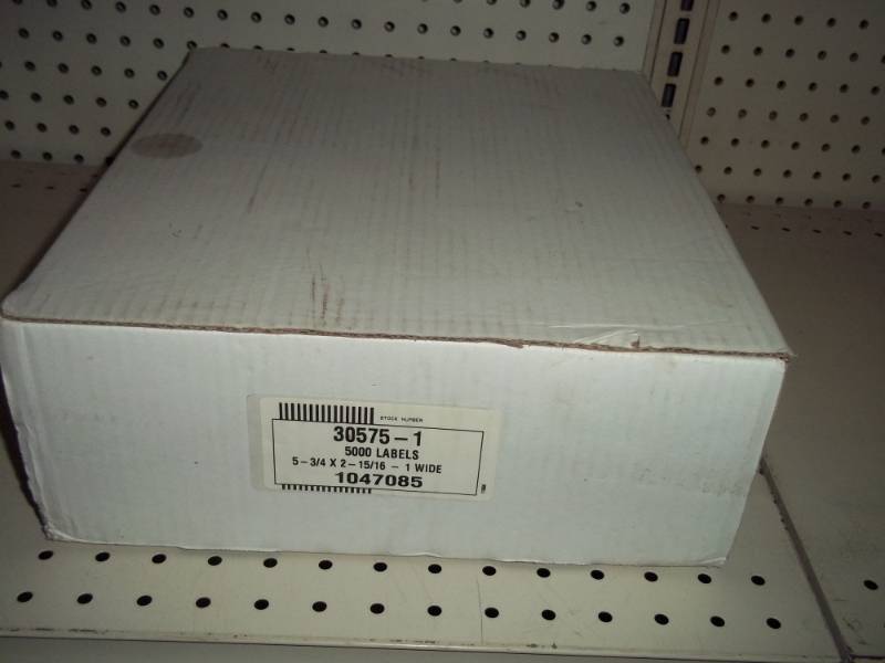 lot 225 image: 5000 Labels