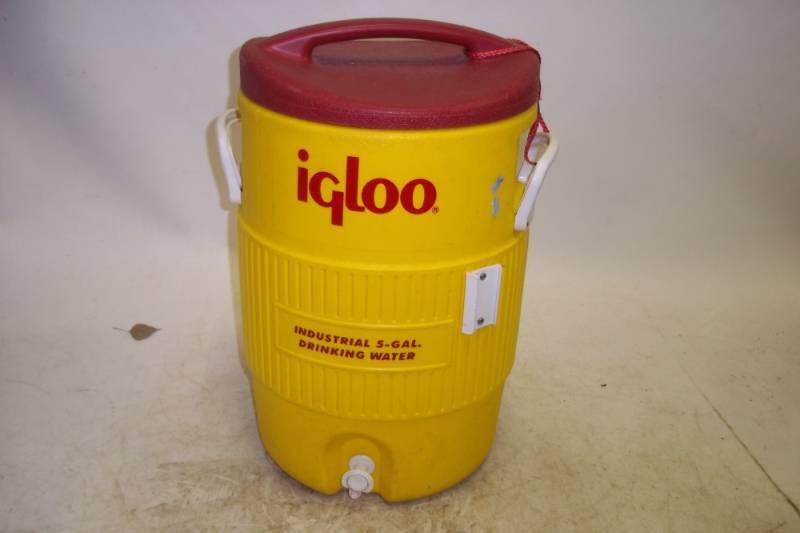 lot 251 image: 5 Gallon Industrial Water Cooler