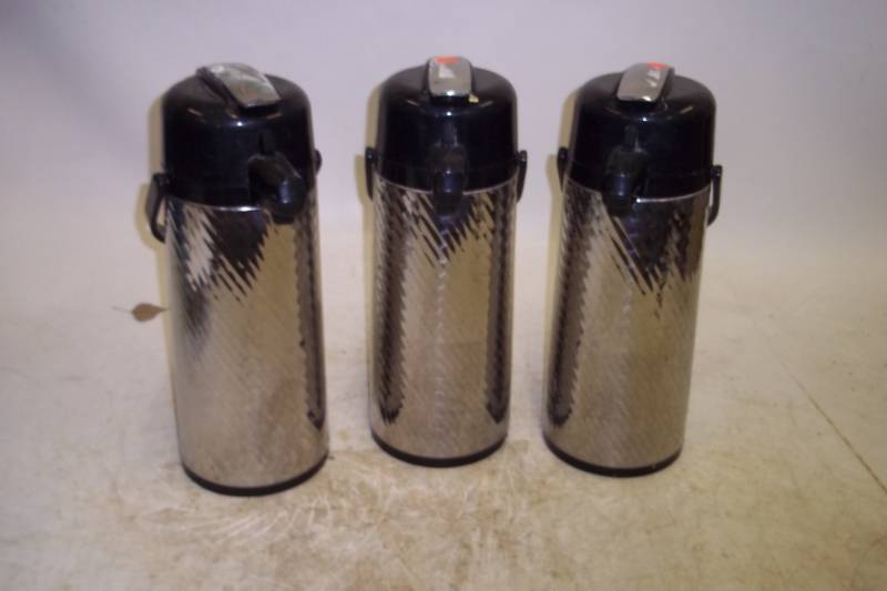 lot 253 image: 3 Coffee Pots