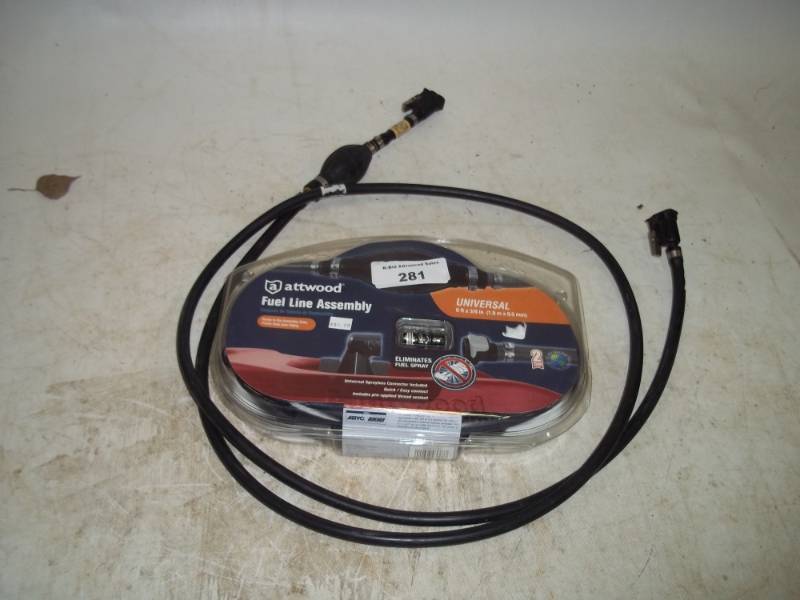 lot 281 image: Pair of fuel line assemblies Universal