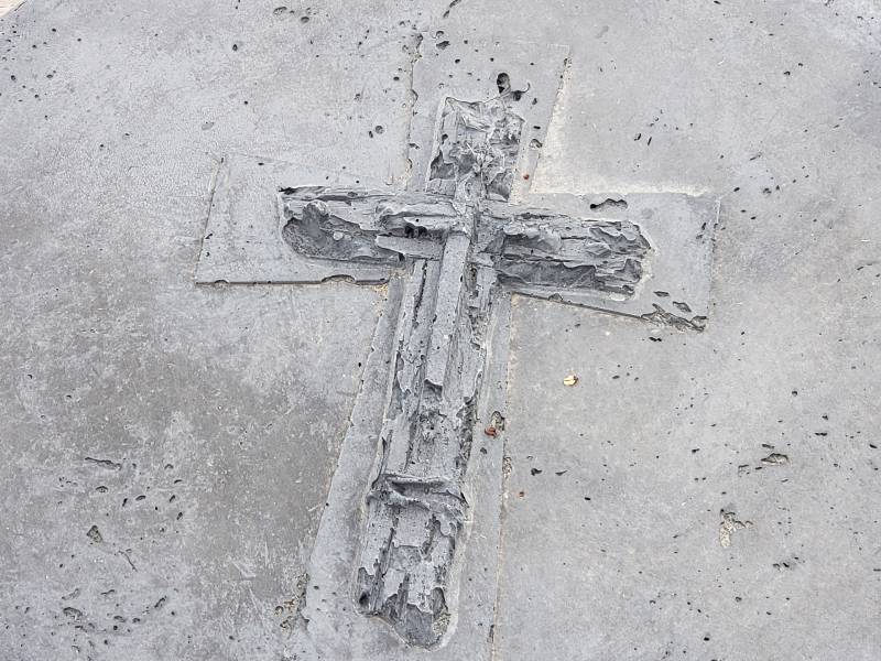 lot 51 image: Cross and Nails Concrete Paver  Yard Art  Wall Hanging