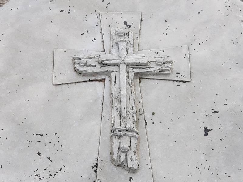 lot 52 image: Cross and Nails Concrete Paver  Yard Art  Wall Hanging