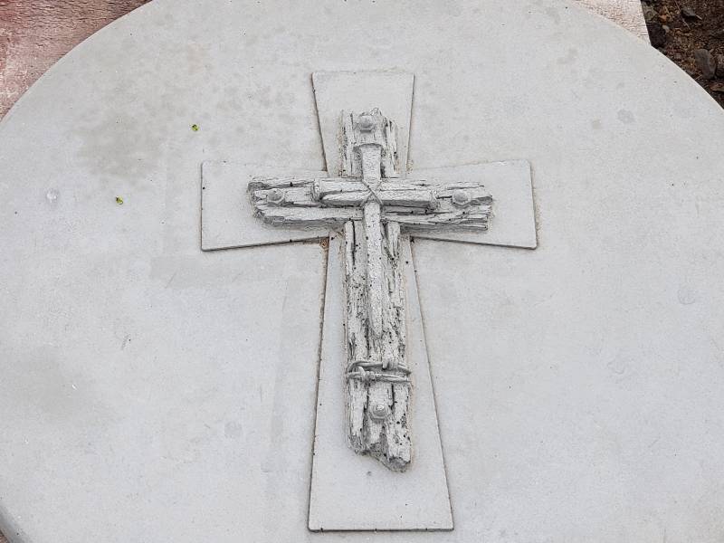 lot 54 image: Cross and Nails Concrete Paver  Yard Art  Wall Hanging
