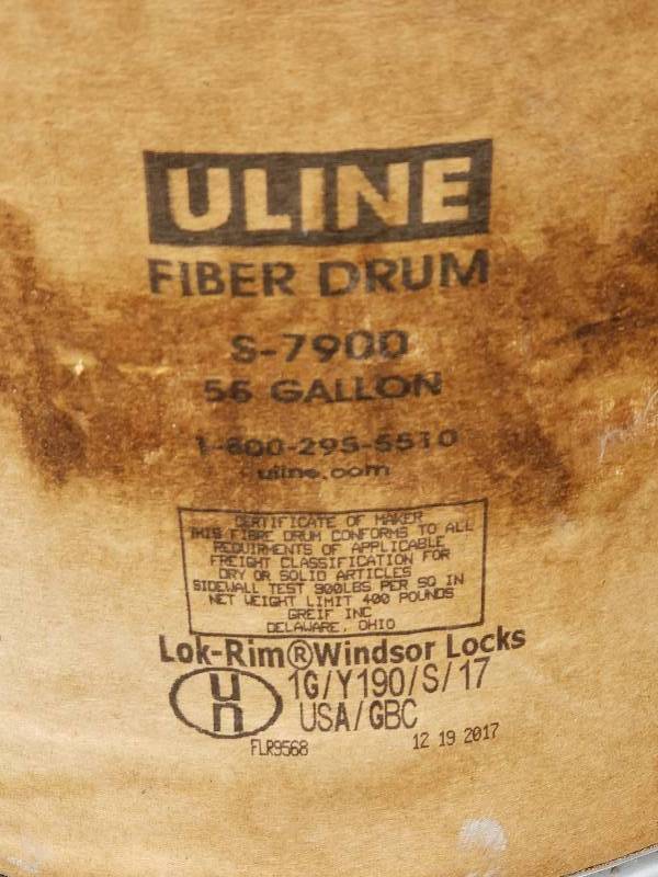 lot 131 image: (14) Heavy Duty 55 Gallon Fiber Drums