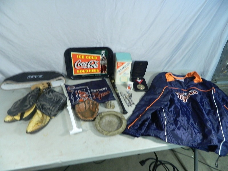 Snakeskin Boots, Coke Collectibles, and More