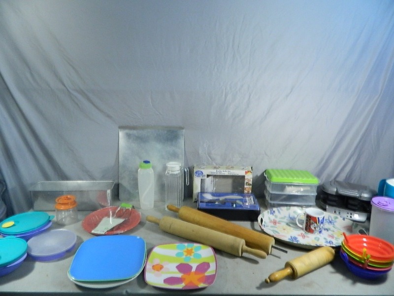 Tupperware, Electric Knife, More