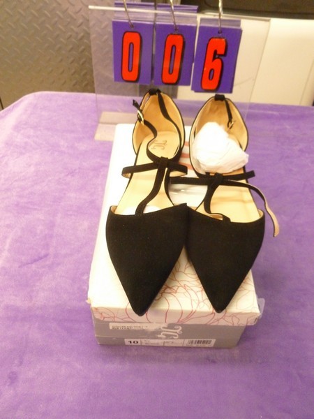 SnS Auctions # 321 New shoes & Boots