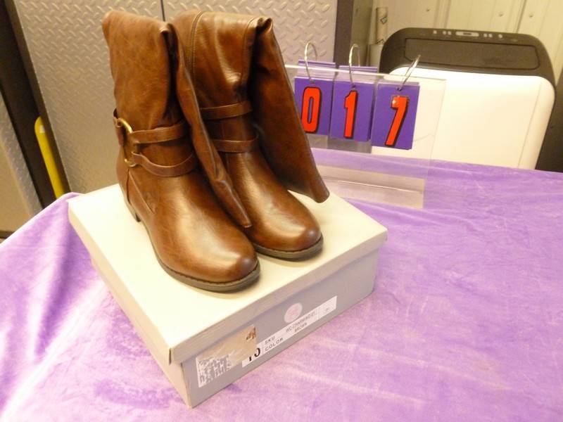 SnS Auctions # 321 New shoes & Boots