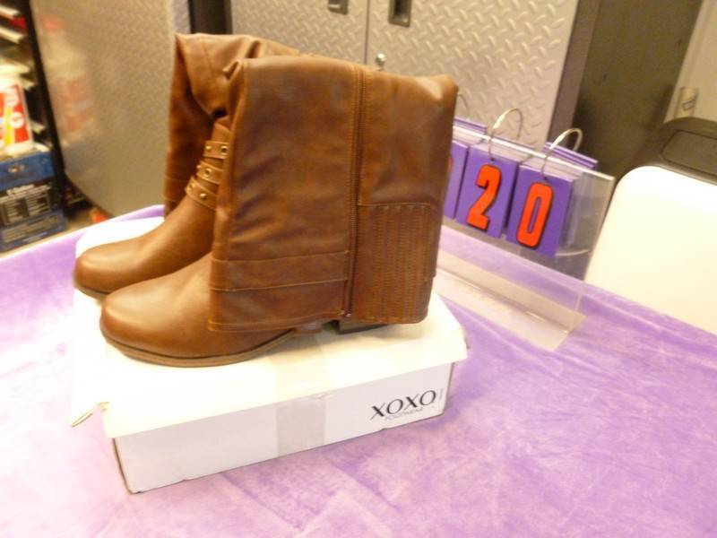 SnS Auctions # 321 New shoes & Boots