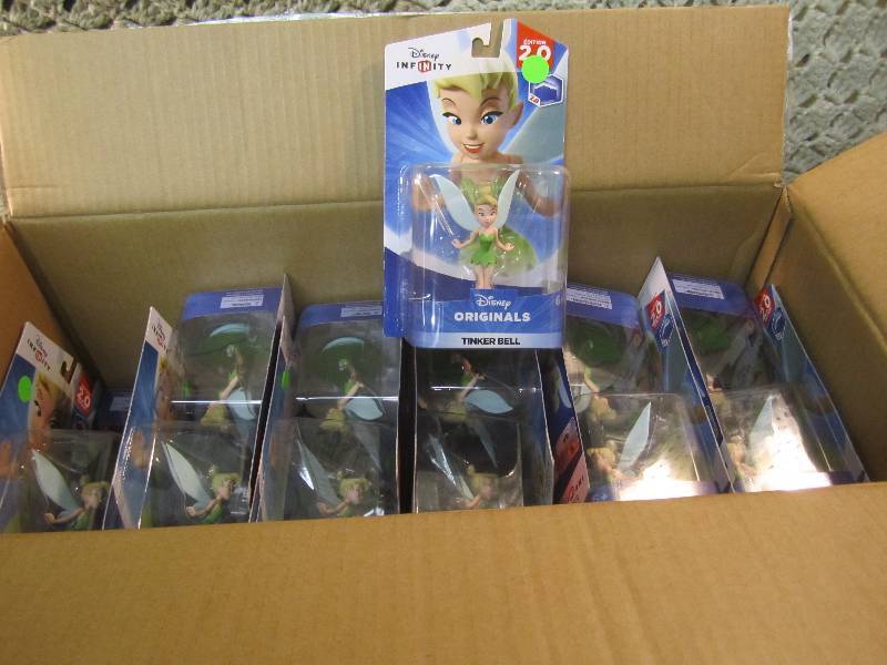 lot 20 image: Case of 24 Disney Infinity Disney O...