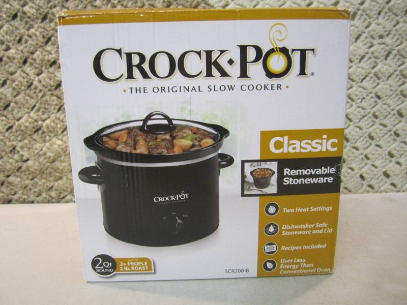 lot 60 image: 2 Quart Round Crock-Pot Classic Ope...