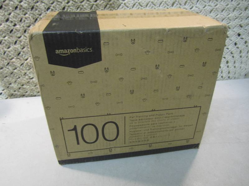 lot 75 image: Box of 100 Pet Training  Puppy Pads...