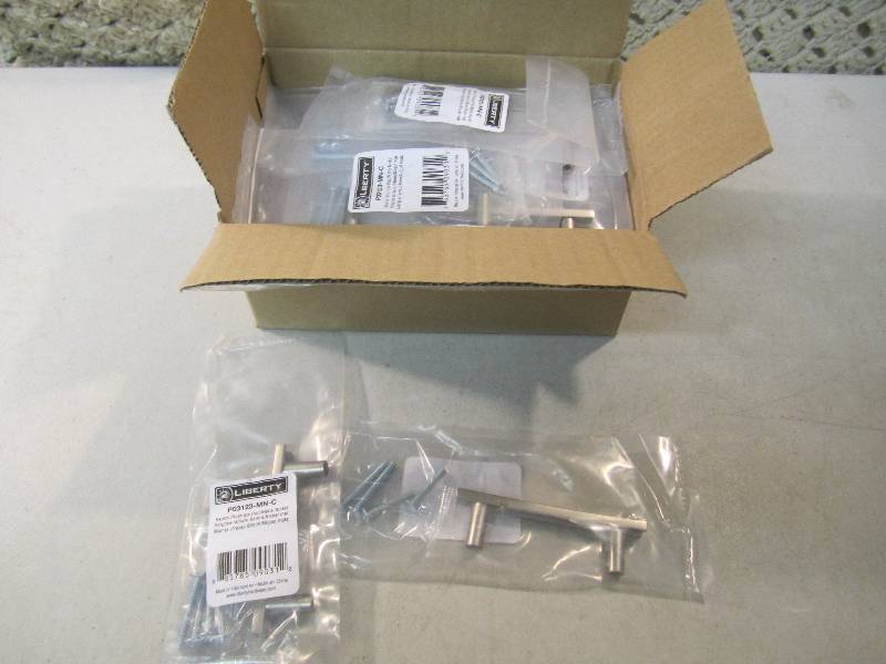 lot 102 image: Box of 25 Liberty 2 12 Matte Nick...