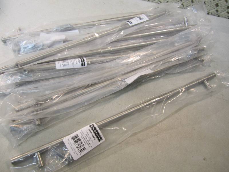 lot 120 image: Lot of 12 Stainless Steel 15 18 B...