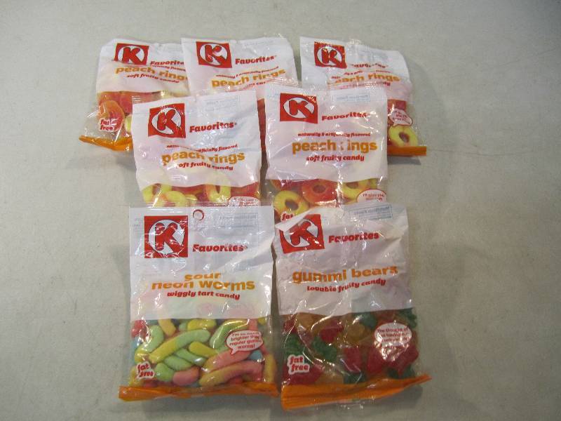lot 154 image: Mixed Lot of 7 Bags 5 Peach Rings 1...