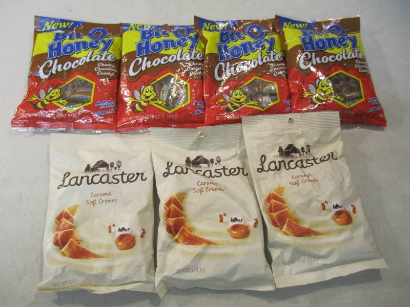 lot 156 image: Mixed Lot of 7 Bags 4 Bit-O-Honey C...