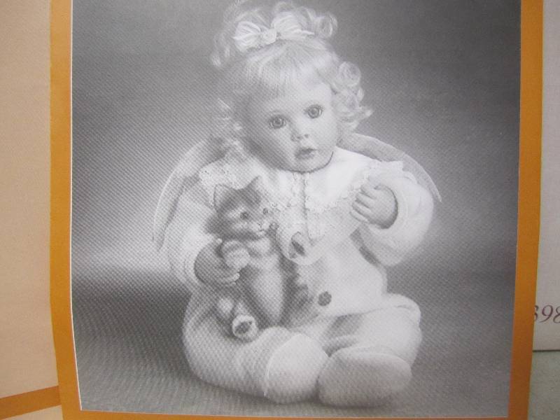 lot 214 image: The Ashton Drake Galleries Kindness...