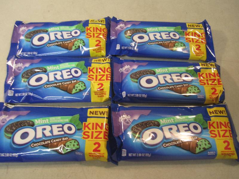lot 260 image: 6 - 2-packs Mint Oreo Chocolate Can...