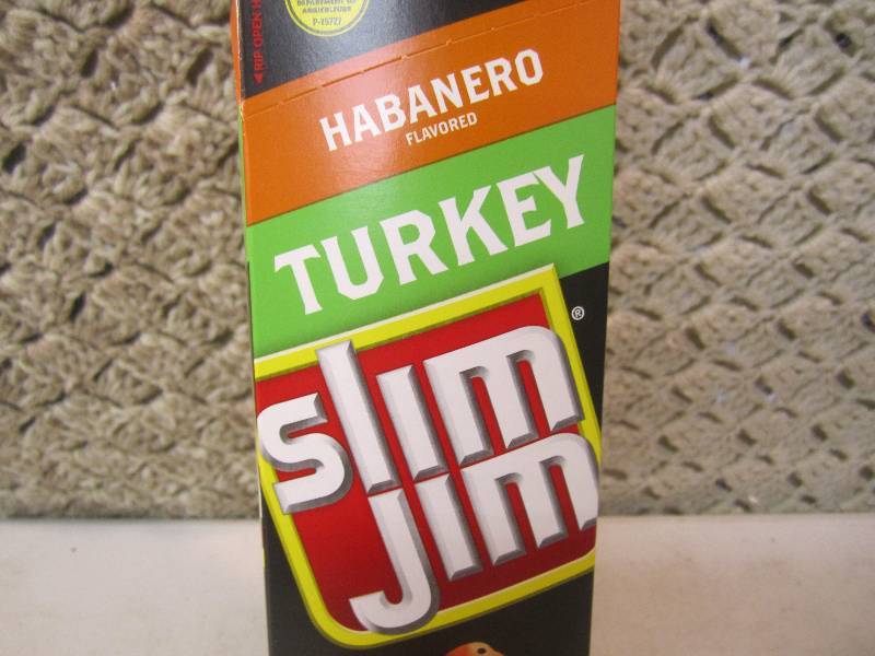 lot 280 image: Box of 24 Slim Jim Snack Sticks Hab...