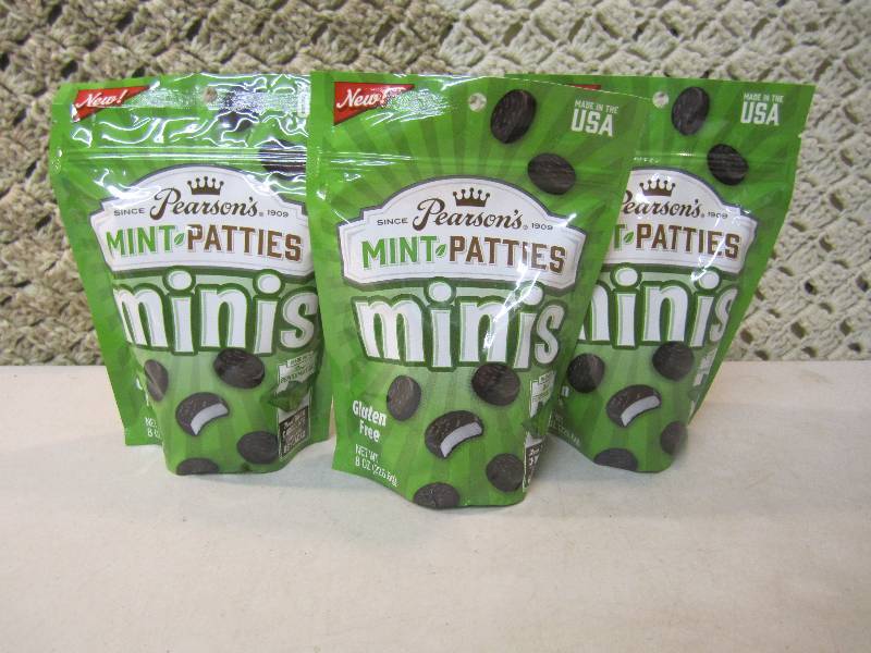 lot 284 image: 3 Bags Pearsons Mint Patties Minis ...