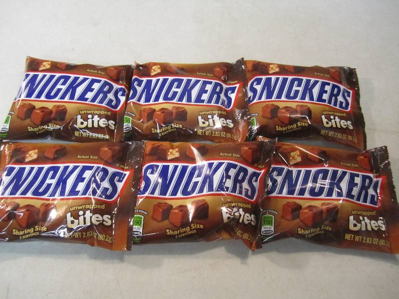 lot 287 image: 6 Bags of Snickers Bites Best by De...