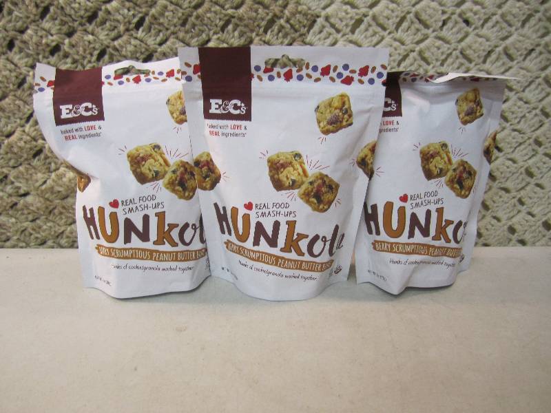 lot 299 image: 3 Bags Hunkola Berry Scrumptious Pe...