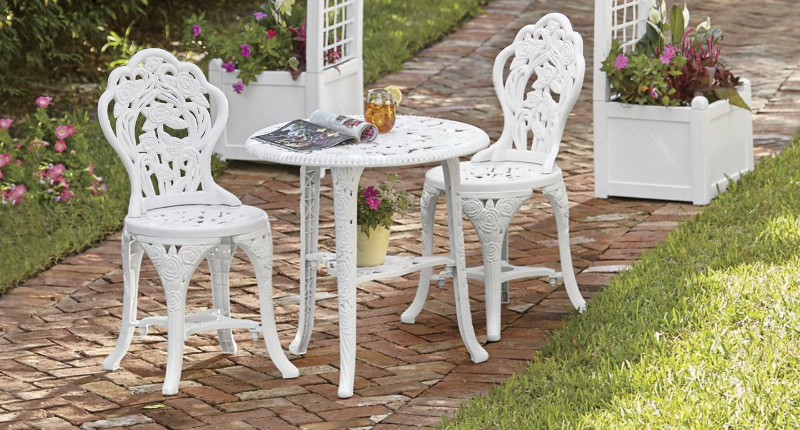 White Rose Bistro Set open box Reta...