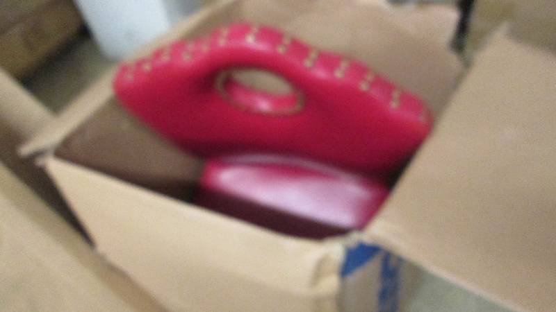 Nailhead Swivel Stool open box Reta...