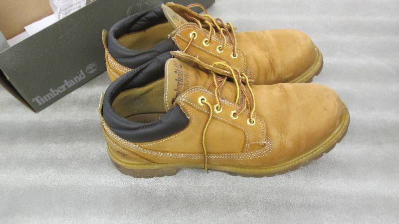 Size 10 Timberland Waterproof Shoes...
