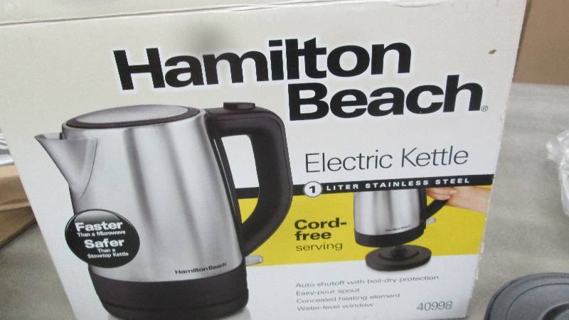 Hamilton Beach Electric Kettle open...