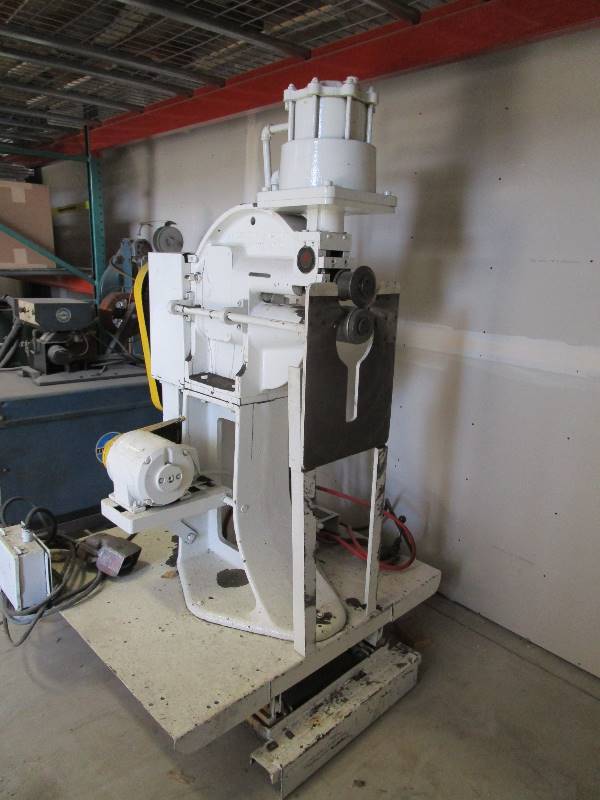 Maplewood Bead Roller wLift Table