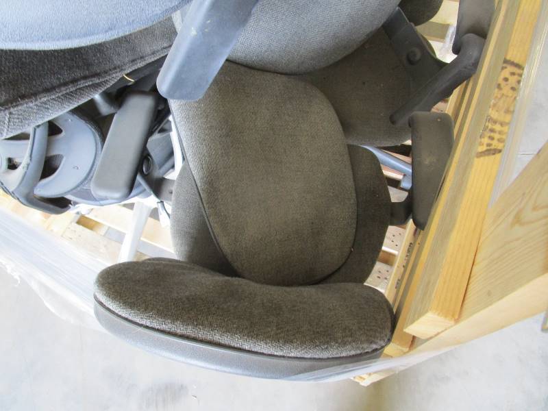 (7) Office Chairs