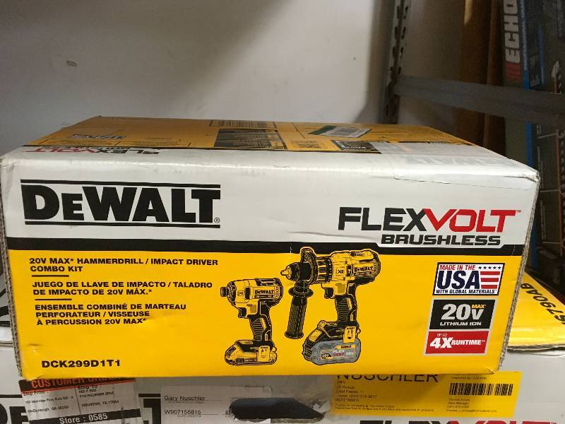lot 21 image: DeWalt FLEXVOLT 60-Volt and 20-Volt MAX Lithium-Ion Cordless Brushless Combo Kit (2-Tool) w 2Ah and 6Ah Batteries and Charger