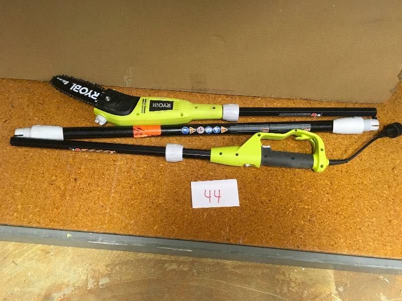 lot 44 image: Ryobi 8 in. 6 Amp Pole Saw like new