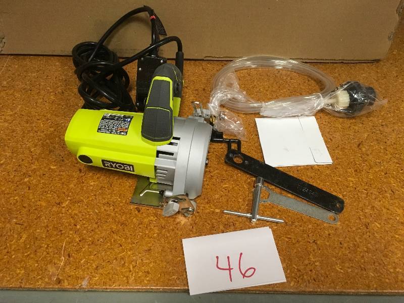 lot 46 image: Ryobi 4 in. Tile Saw like new