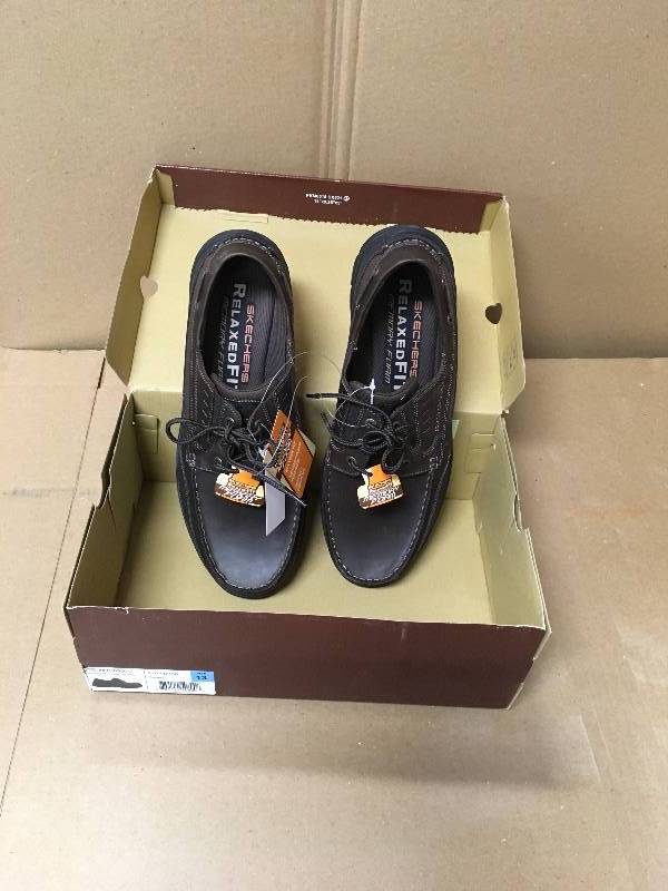 lot 57 image: Skechers Mens Expected Gembel Relax Fit Oxford Leather Boat Shoe size 11 new.