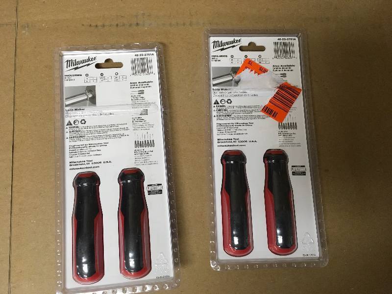lot 88 image: Milwaukee 11 in 1 Multi Tip Screwdriver W Square Drive Bits Nut Driver 2 PK Set