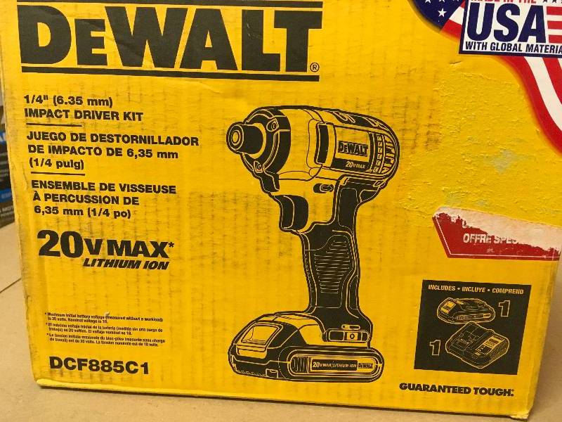 lot 100 image: DeWalt DCF885C1 20-Volt MAX Lithium-Ion Cordless 14-Inch Impact Driver open box like new.