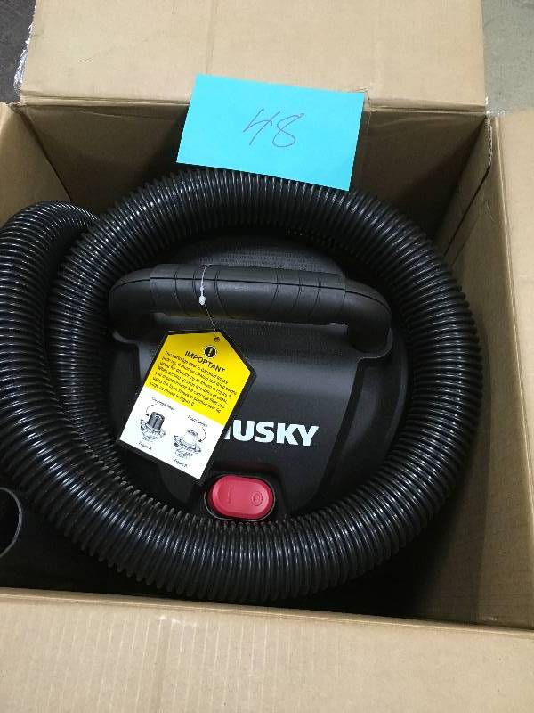Husky wet and dry vaccum in good condition
